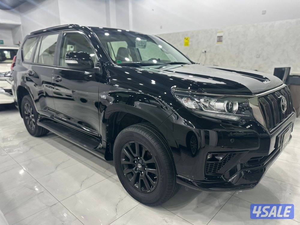 برادو VXميدانيا إديشن موديل ٢٠٢١ وارد الساير فل كامل ماشي ١٤٠ ألف كم0