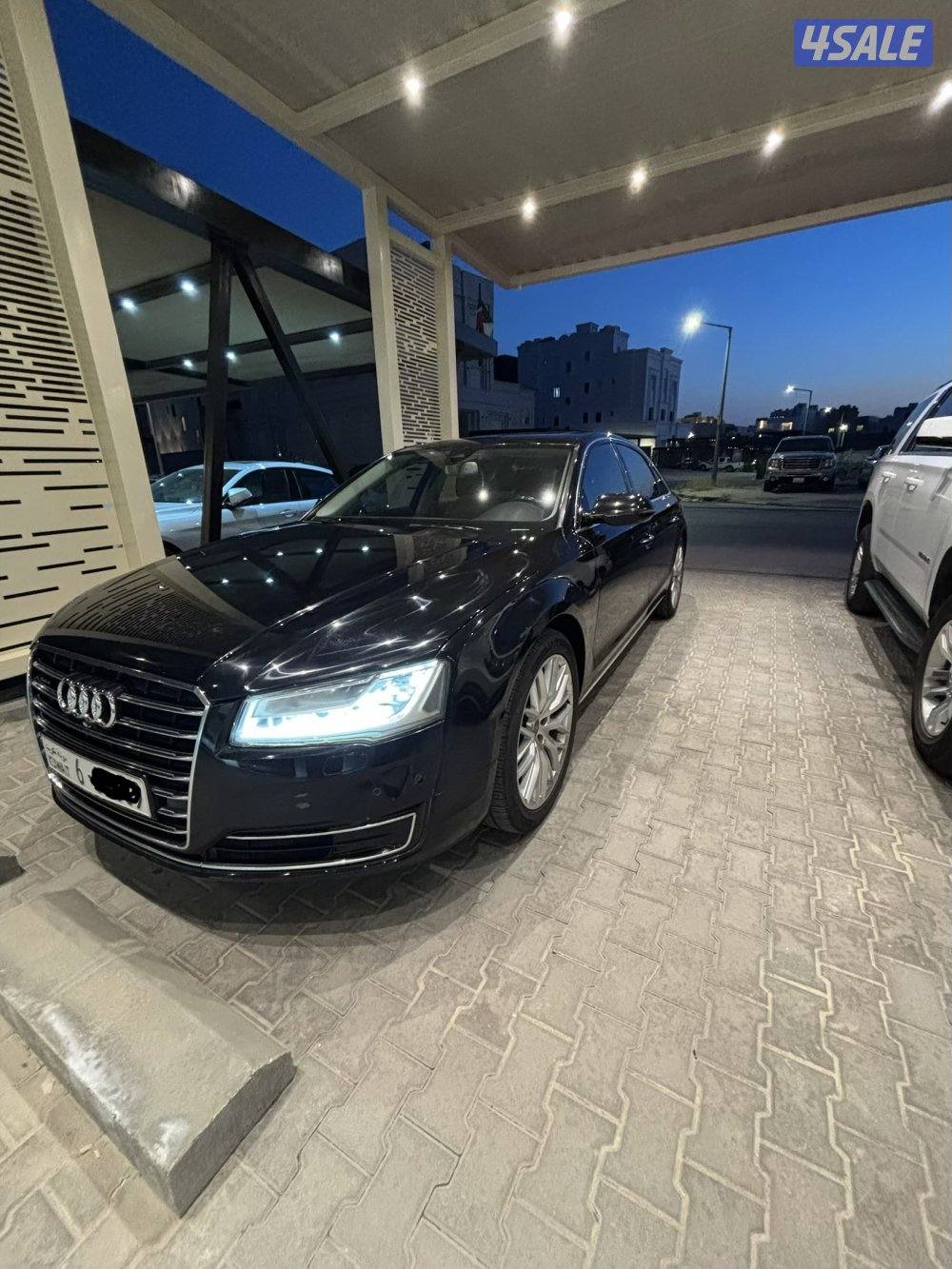 للبيع اوديA8L موديل 2015 عداد188الف شرط الفحص0