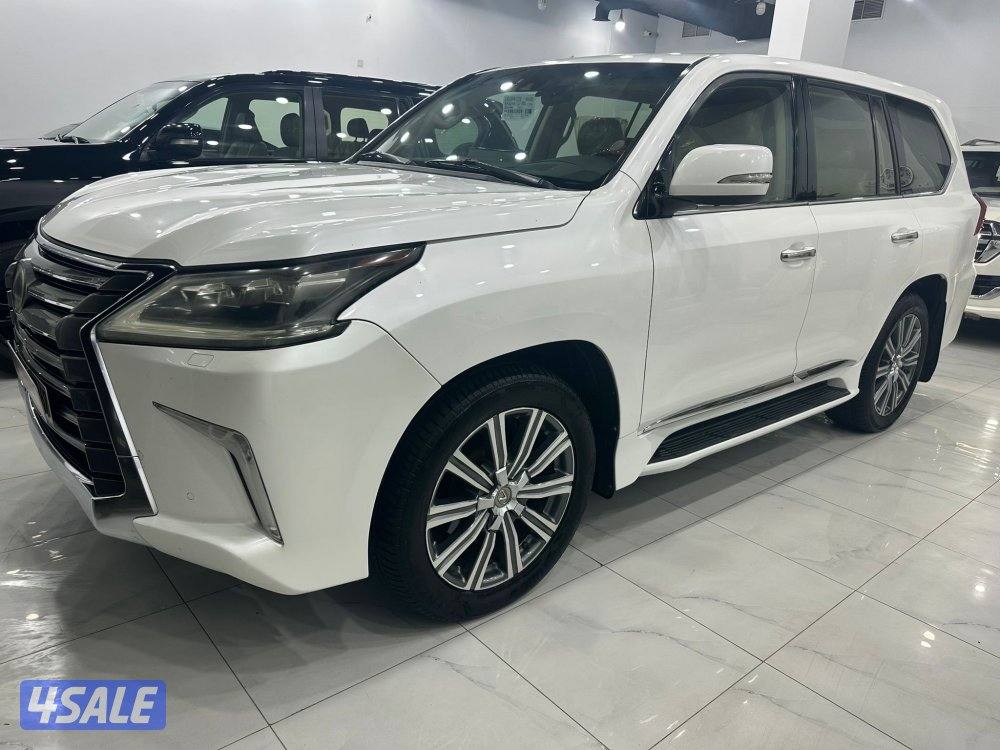 لكزس LX 570 موديل ٢٠١٦ وارد قطر الدرجه الأولى ماشي ١٧٨ ألف كم0