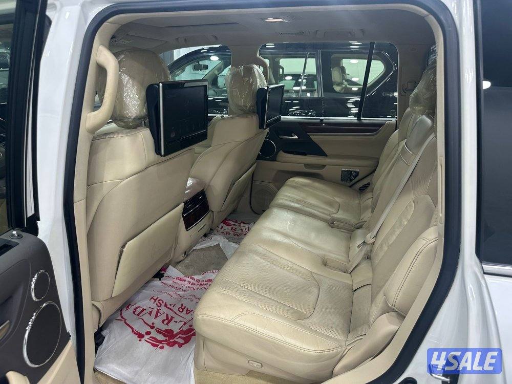 لكزس LX 570 موديل ٢٠١٦ وارد قطر الدرجه الأولى ماشي ١٧٨ ألف كم5