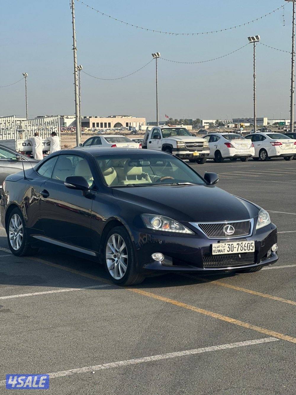 لكزس IS مديل 2015 عداد 2801