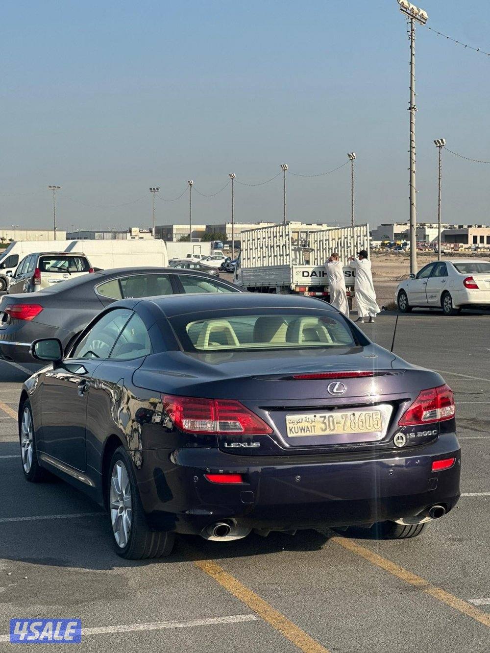 لكزس IS مديل 2015 عداد 2803
