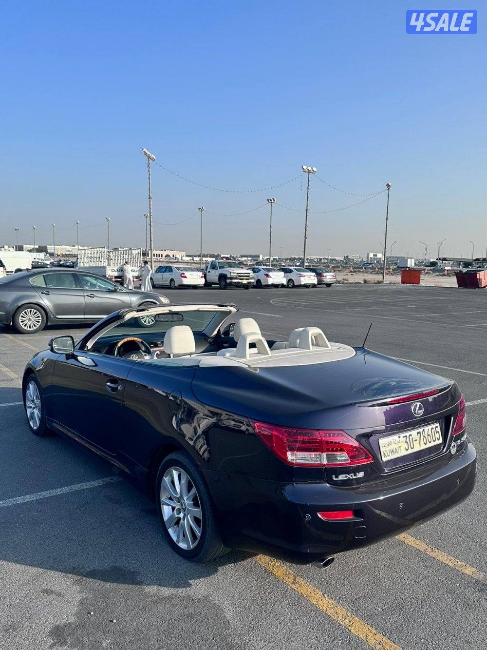 لكزس IS مديل 2015 عداد 2804