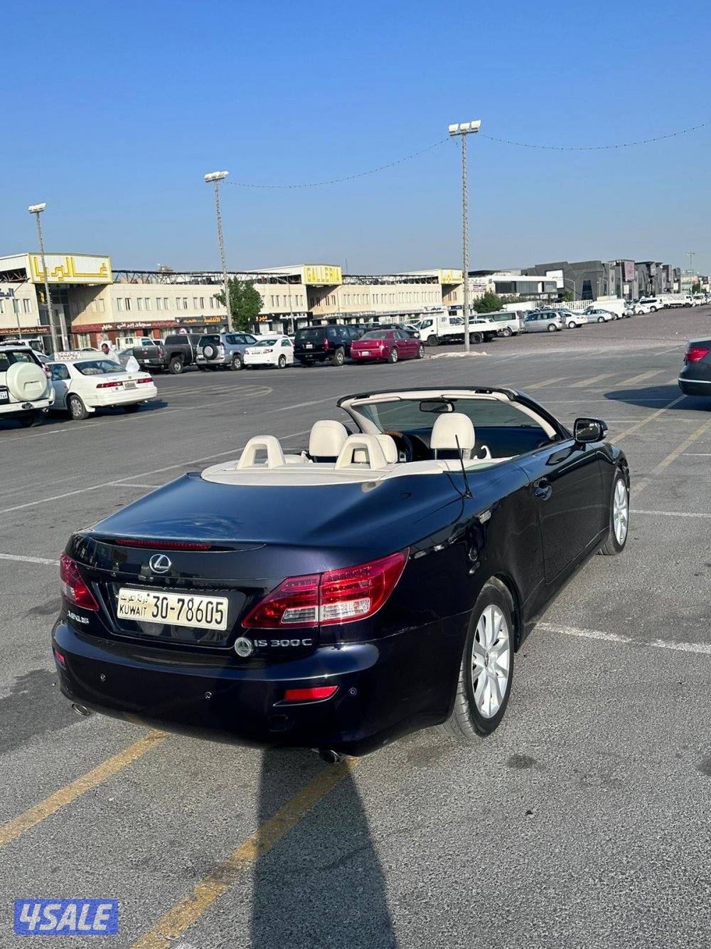 لكزس IS مديل 2015 عداد 28011