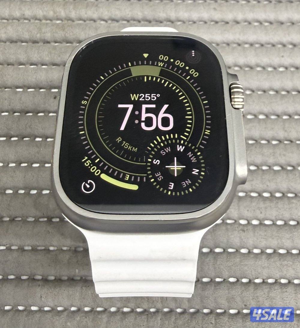 Apple Watch Ultra 2 GPS + Cellular 49mm Titanium Used.2