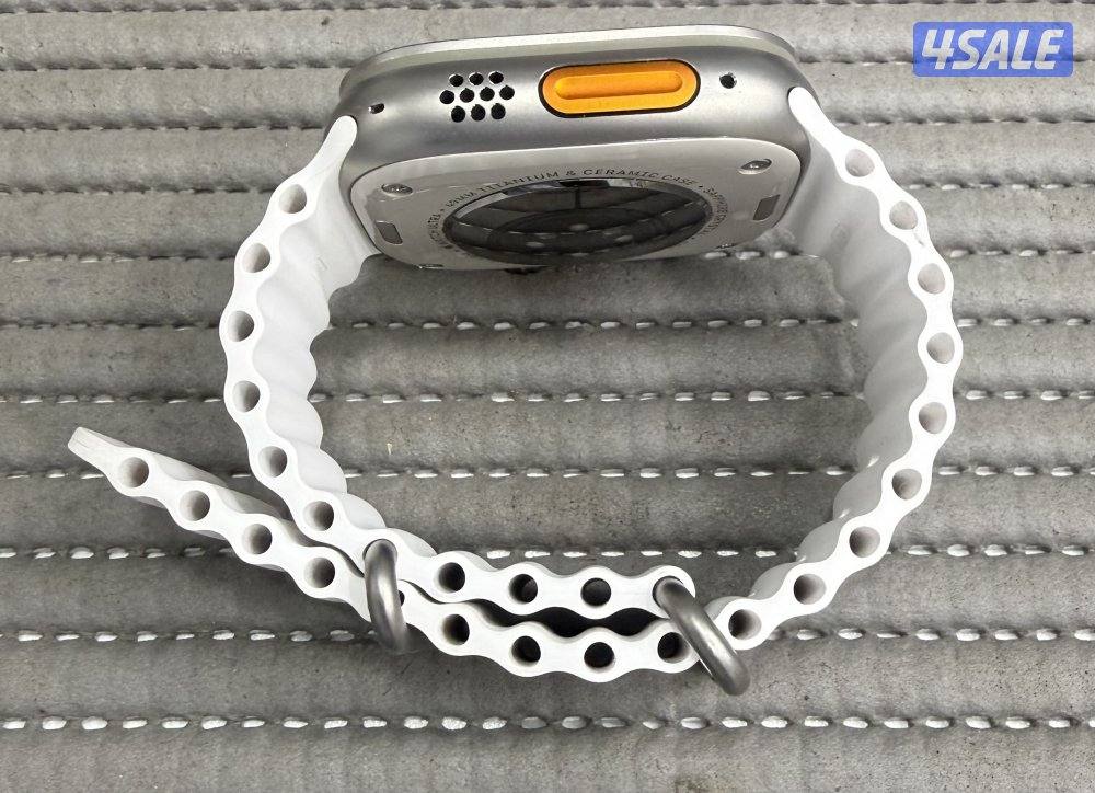 Apple Watch Ultra 2 GPS + Cellular 49mm Titanium Used.6