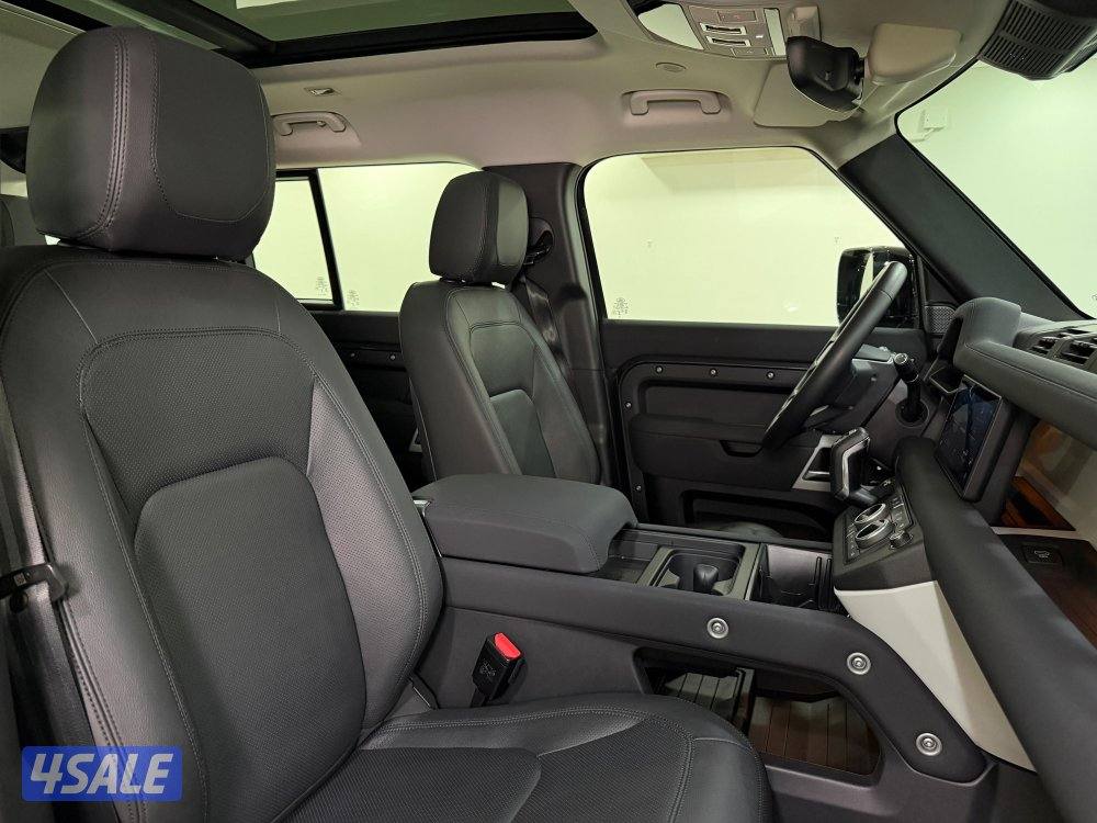 ديفندر 4 سلندر 20237