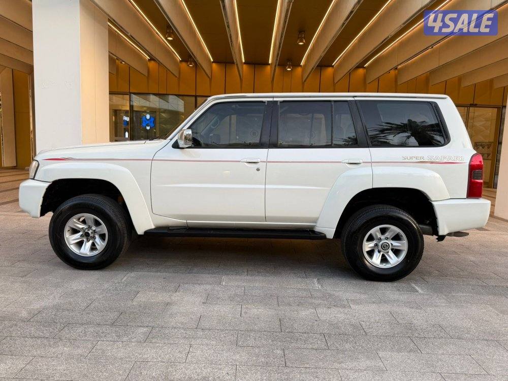 سوبر سفاري البابطين جير اوتوماتيك عداد 137 الف6