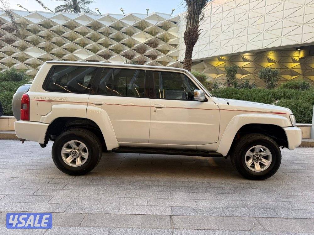 سوبر سفاري البابطين جير اوتوماتيك عداد 137 الف7