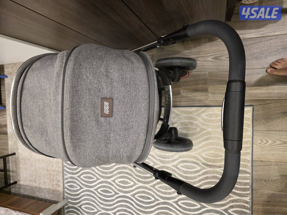 عربانه اطفال كالجديد حالتها فوق الممتاز3