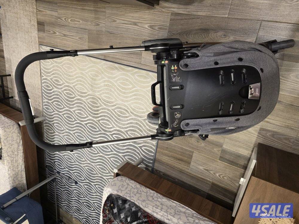 عربانه اطفال كالجديد حالتها فوق الممتاز7