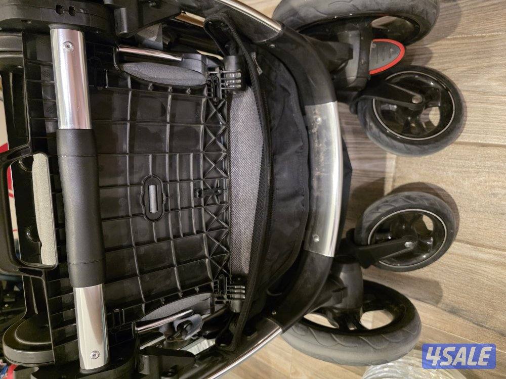 عربانه اطفال كالجديد حالتها فوق الممتاز11