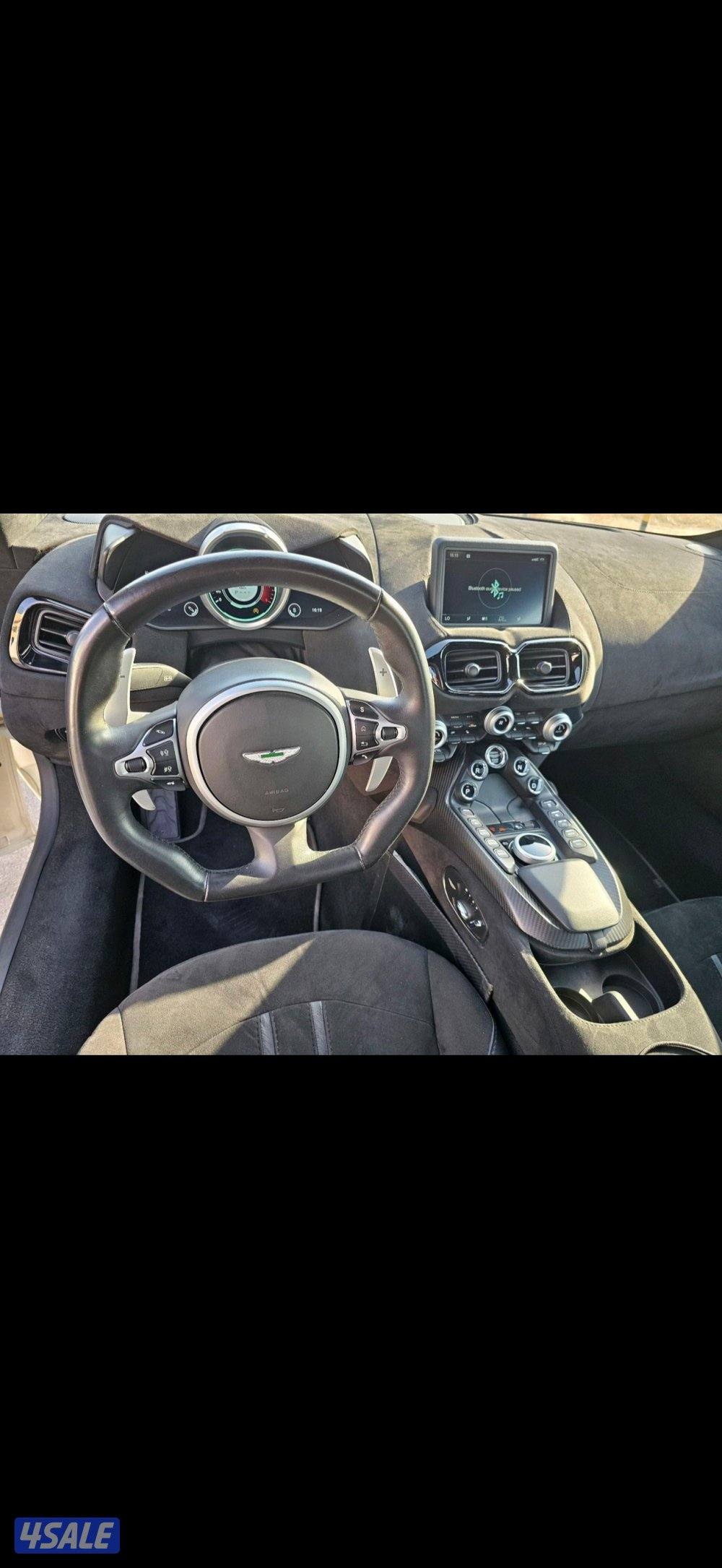 ASTONMARTIN Vantage7