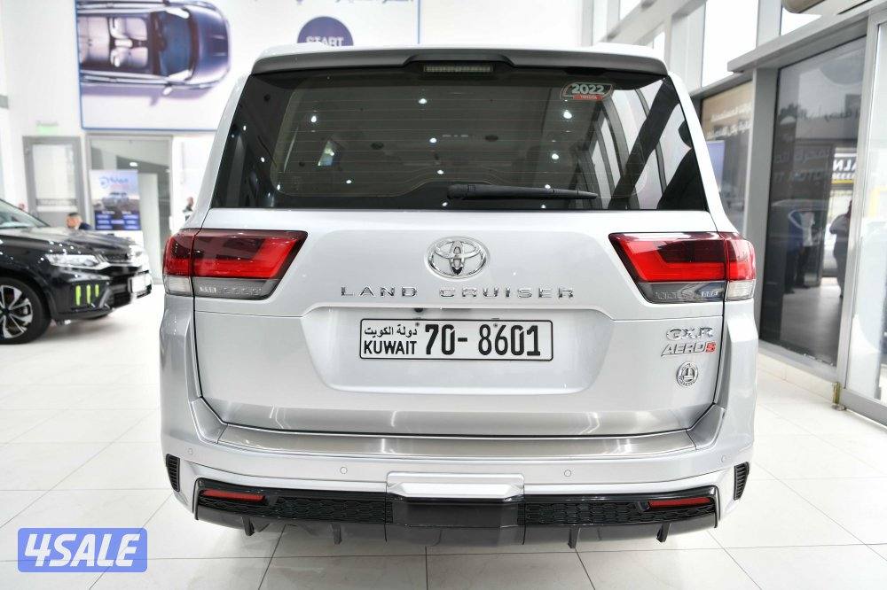 تويوتا لاندكروزر GXR ايرو اس3