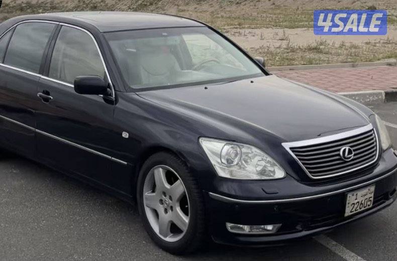 البيع لكزس ٢٠٠١ Ls430 كامل  المو صفات ماشي ٢٥٨ سيوفس منتظم بحالة نادر7