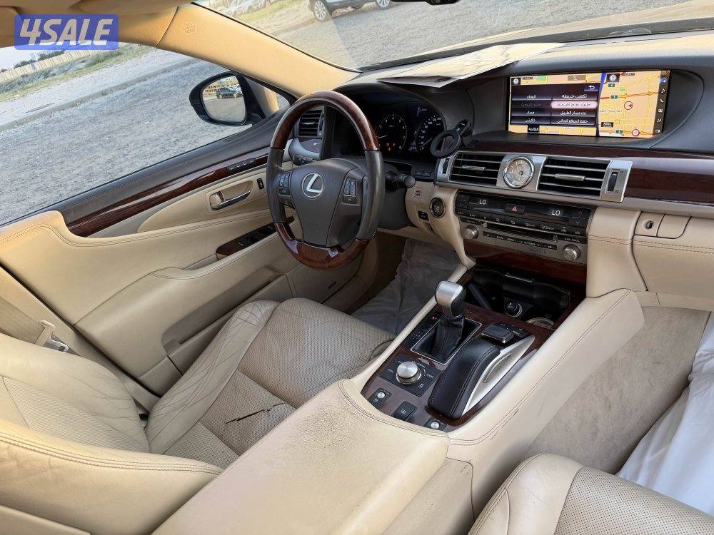 لكزس 2016 حجم LS4605