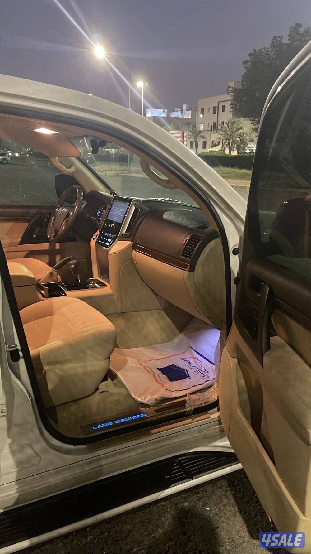 للاندكروزر Gxr3