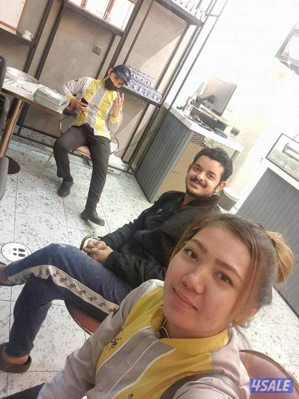 ابحث عن وظيفه كول سنتر4