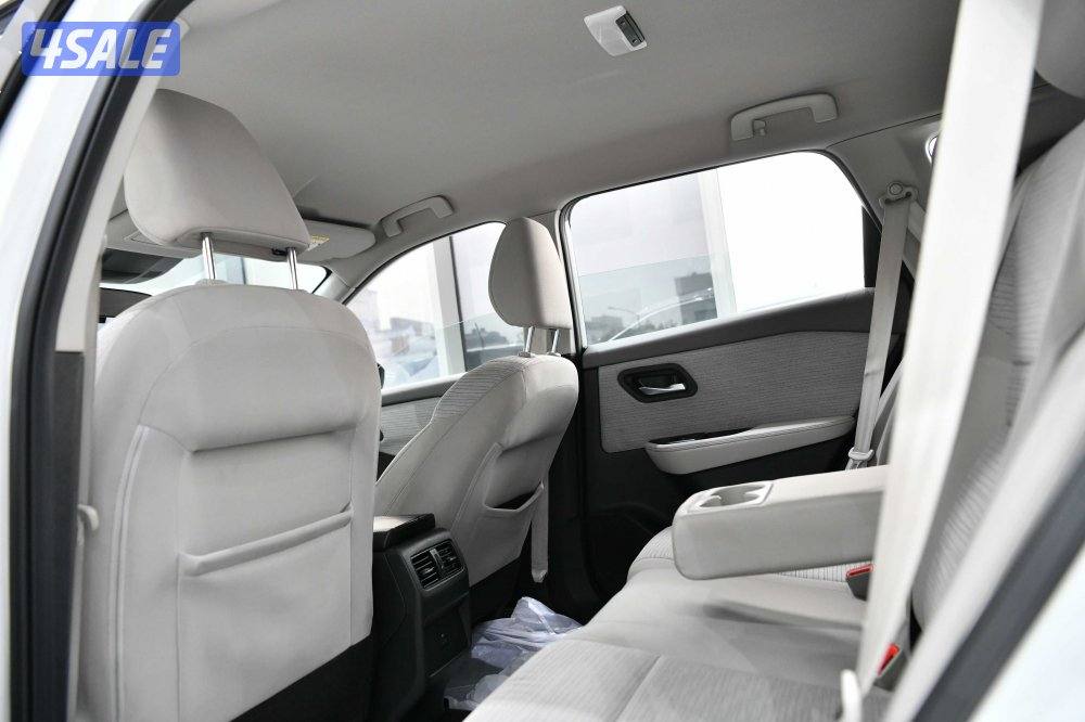 نيسان اكس تريل4