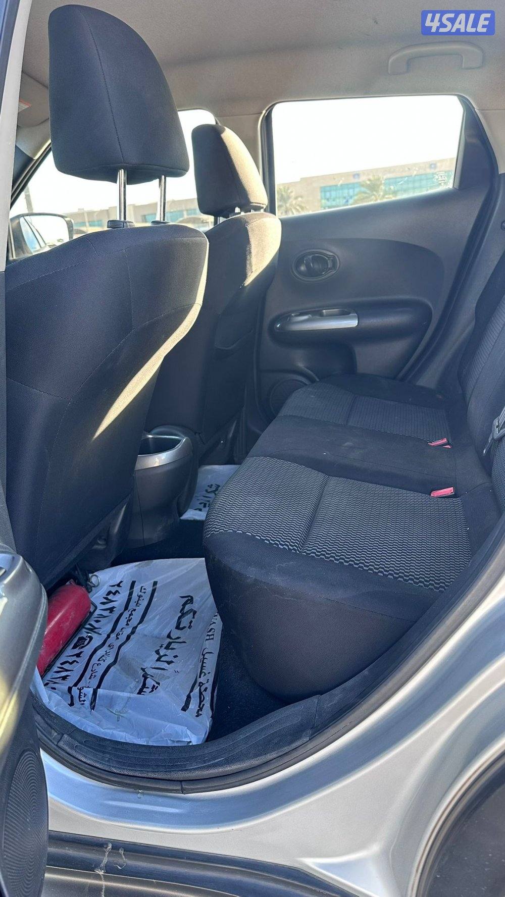 نيسان جوك موديل ٢٠١٥ فضي عداد ٢٩٢ الف بحاله جيده5