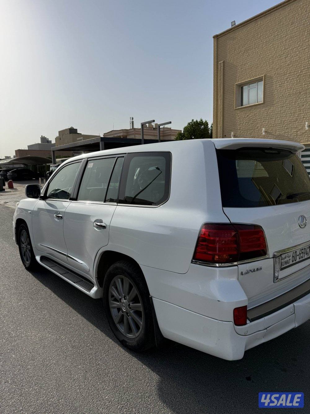 تسعه سبعه سته ثمانيه واحد ثنين سته سته0