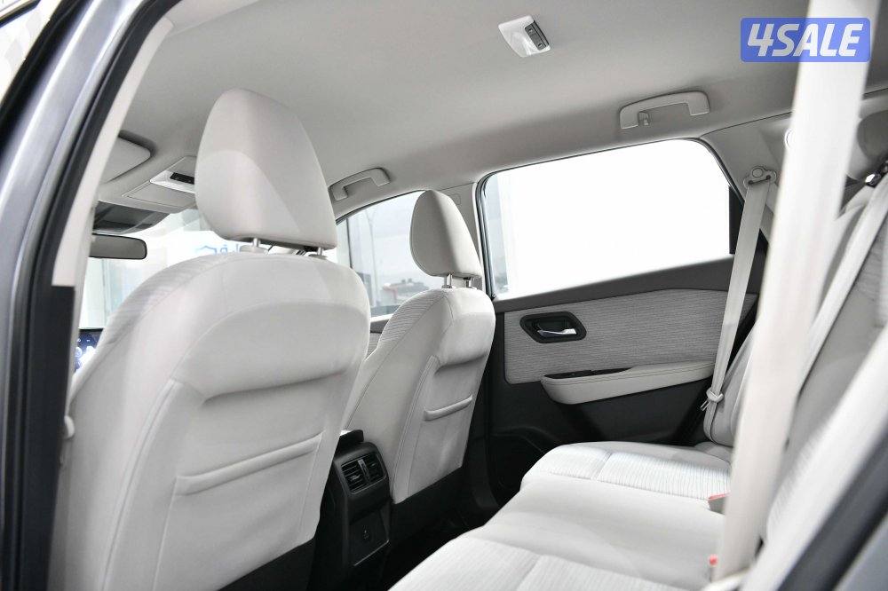 نيسان اكس تريل4