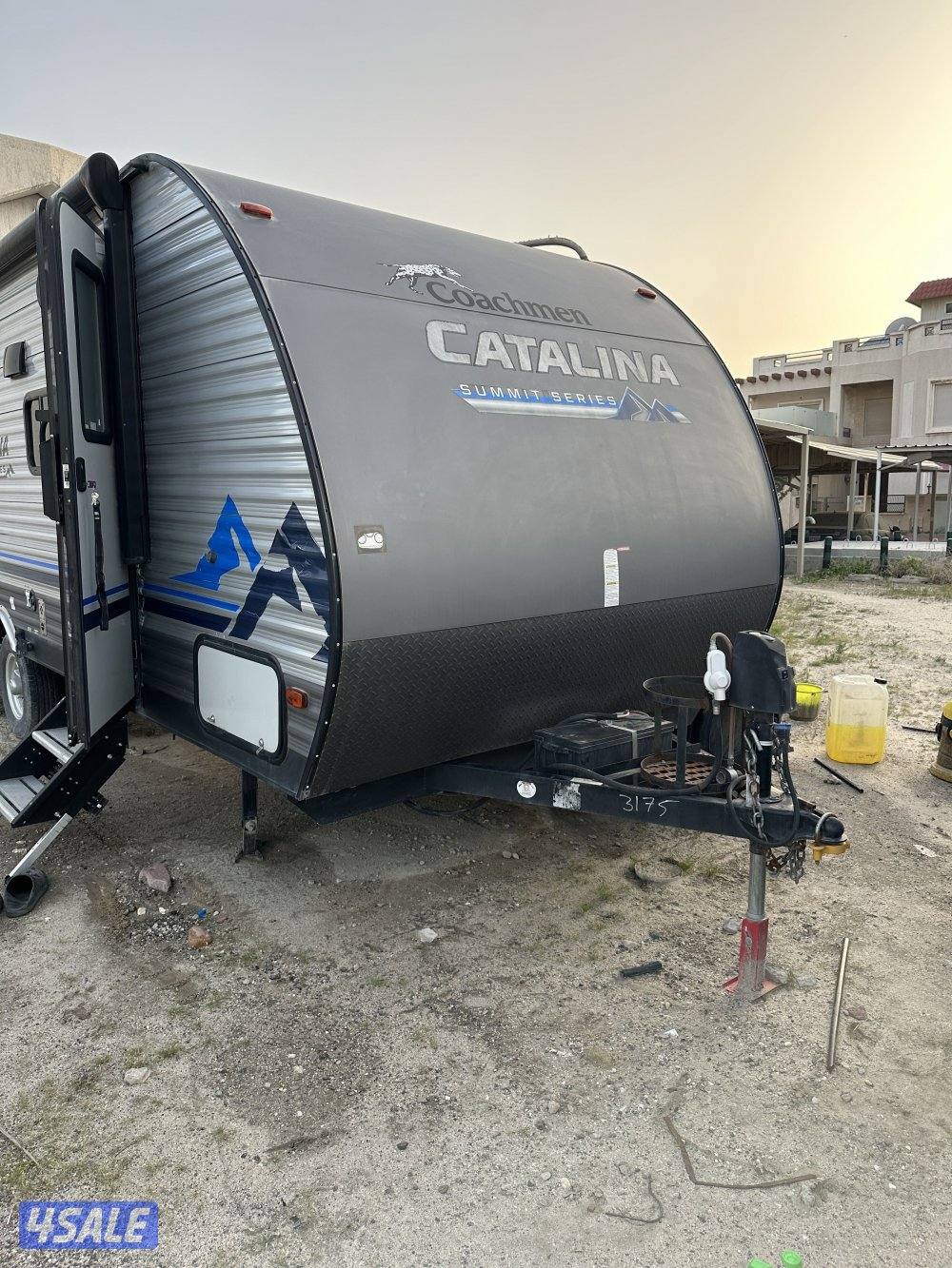 كوتشمان نوع كاتالينا 220