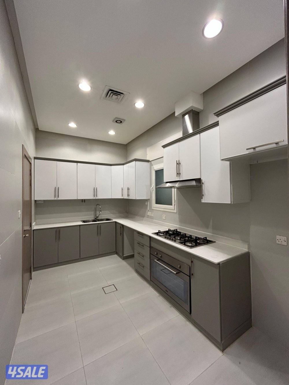 دوبلكس للإيجار فى غرناطة - إطلالة بحر مباشرة مع مسبح خاص4