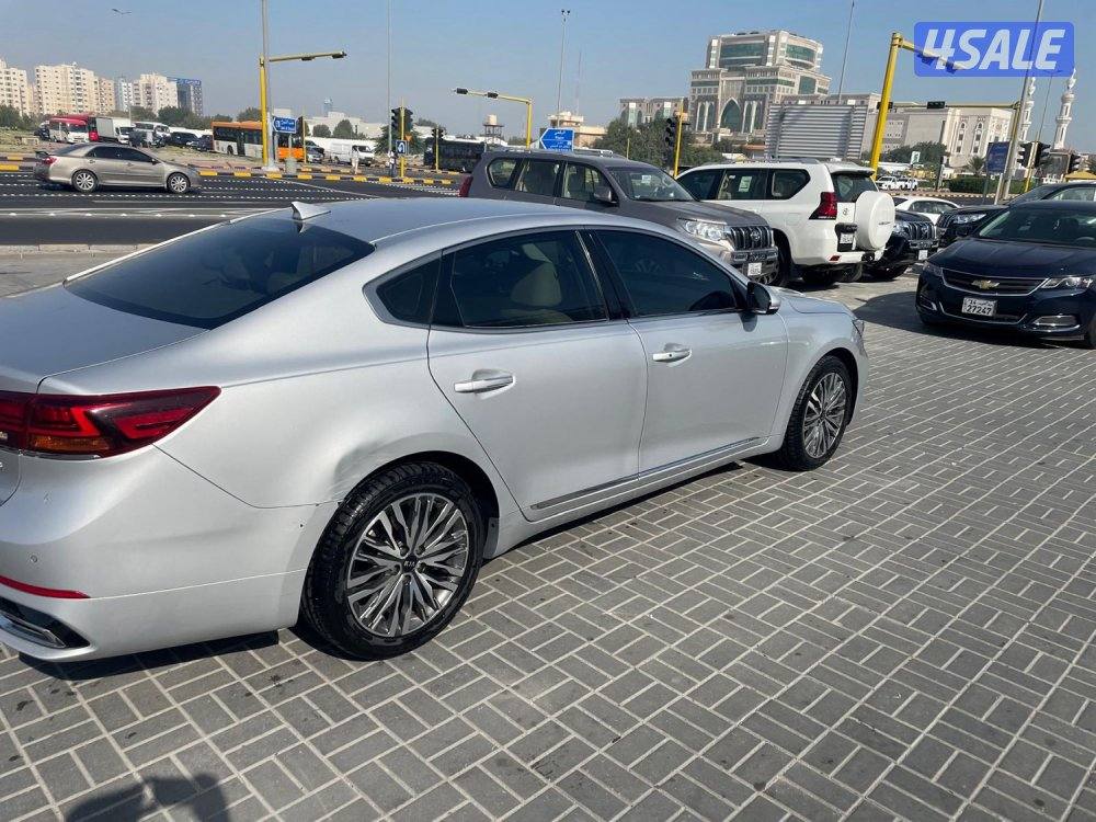 كيا كادينزا1