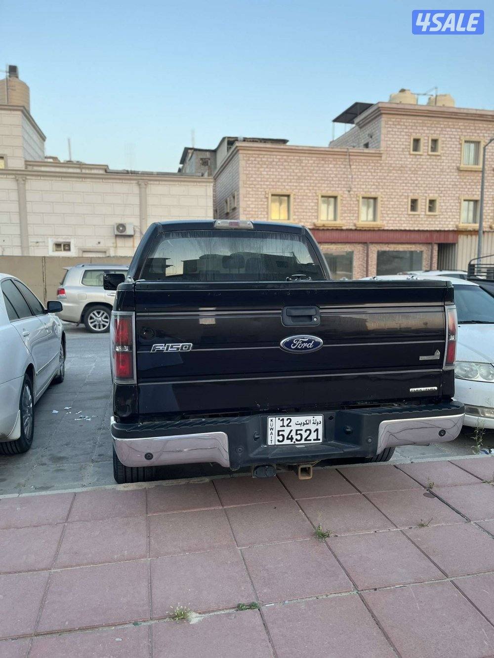 للبيع وانيت F-150 موديل 20143