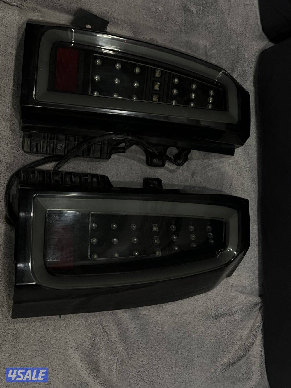 للبيع سطابات تاهو شرط نظاف ولا زلغ من موديل 2015 الى 20201