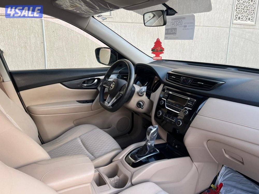 نيسان اكس تريل موديل 20203