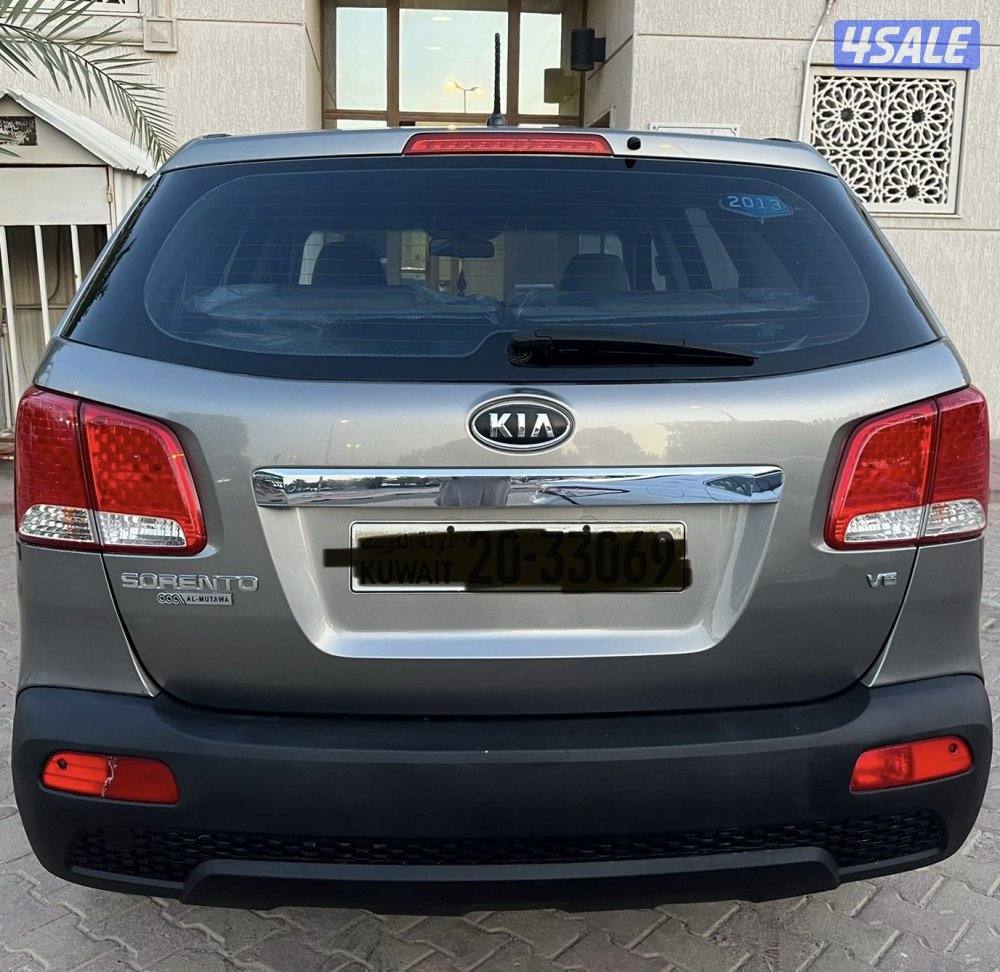 كيا سورينتو موديل 20138