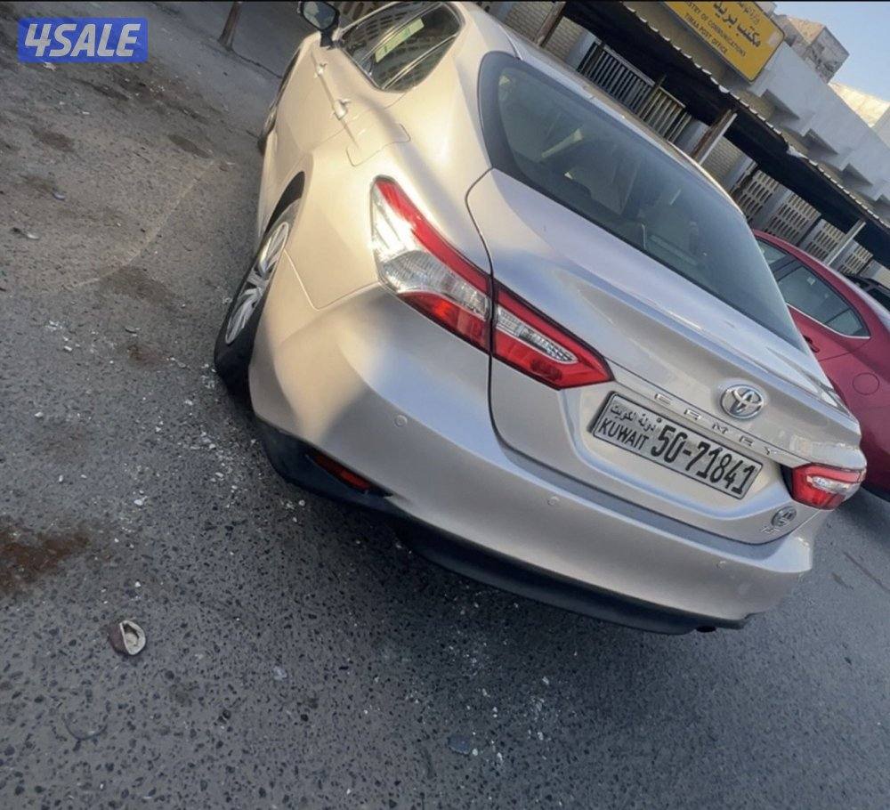للبيع كامريLe موديل ٢٠١٩ اللون ذهبي شرط الفحص بالكامل قير مكينه شاصي1