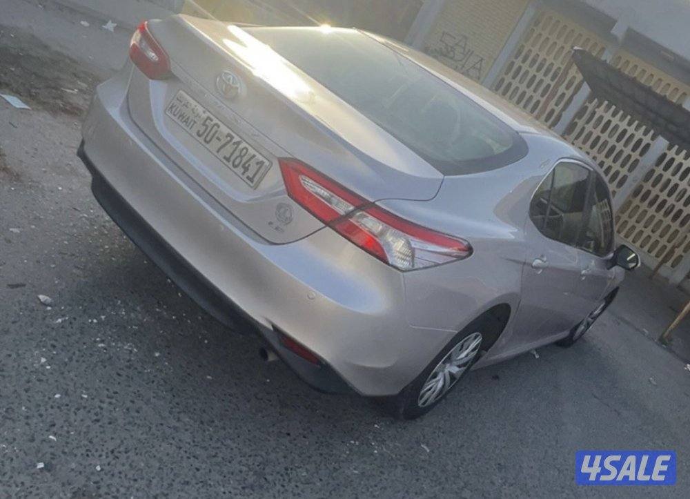 للبيع كامريLe موديل ٢٠١٩ اللون ذهبي شرط الفحص بالكامل قير مكينه شاصي3