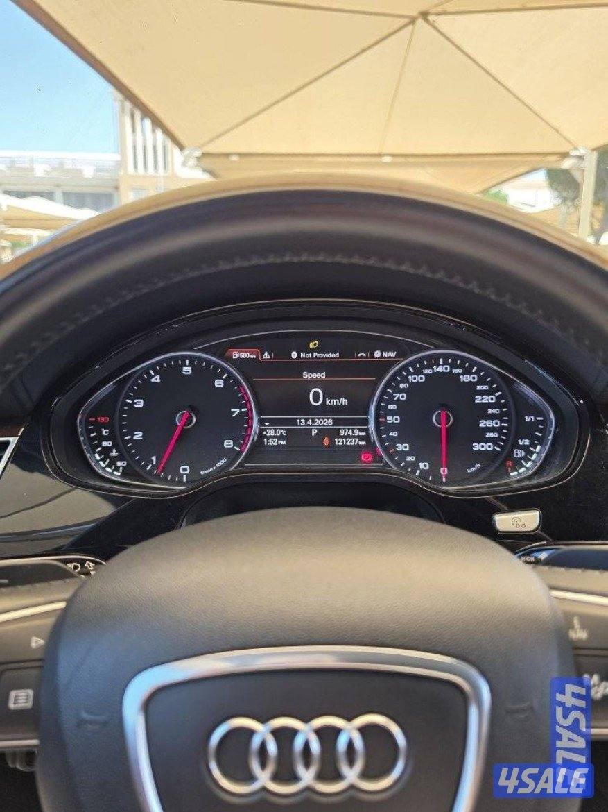 Audi A8L 20167