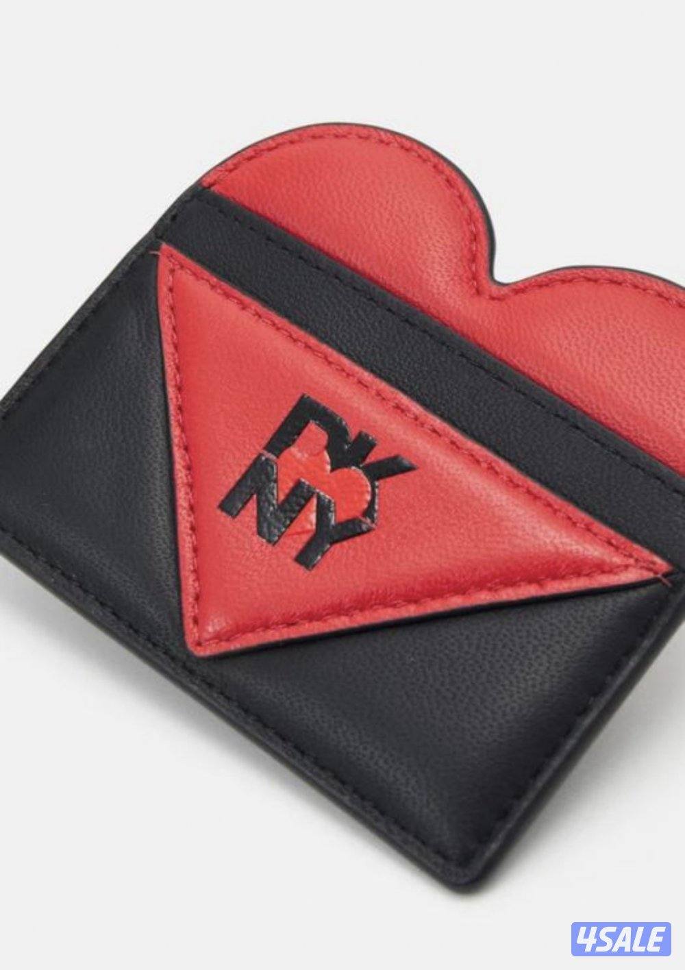 DKNY authentic wallet with dustbag0