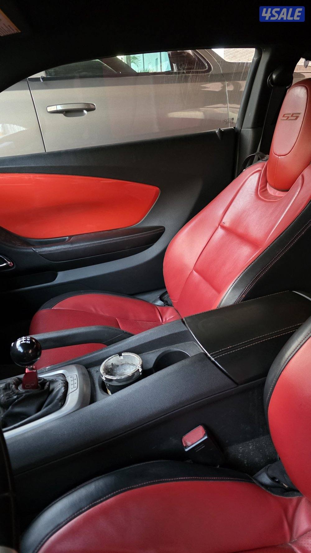 للبيع كمارو ٢٠١٠ قير عادي3