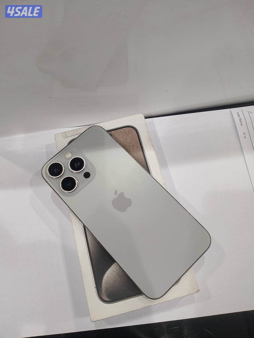 ايفون 15pro max جيجا 5121