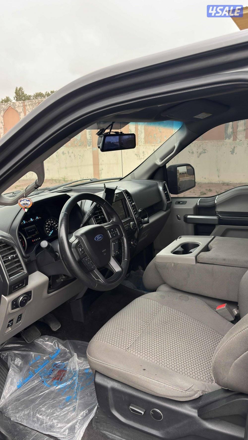 للبيع وانيت غماره f150 موديل 20181