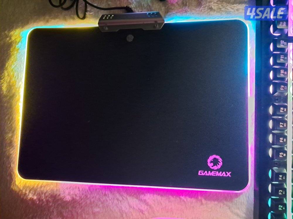 للليع ماوس رازا ناجا وماوس جوليتيك ٥٠٢ وكيبورد ولوحة ناوس اضاءات rgb3