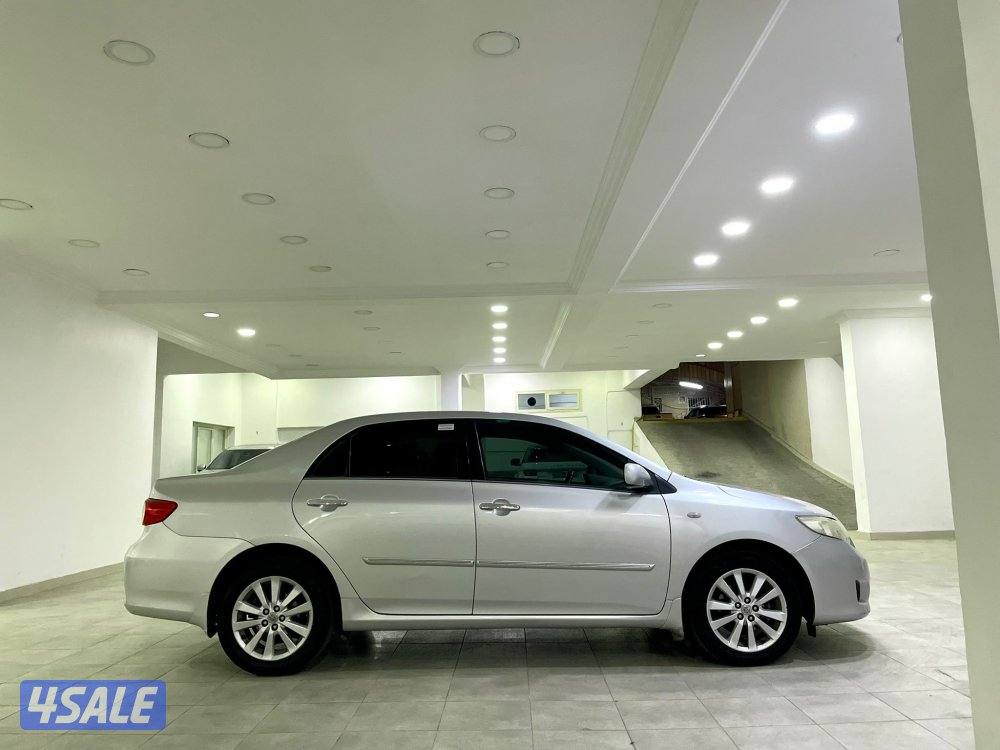 تويوتا كورولا 2008 بحالة ممتازة1