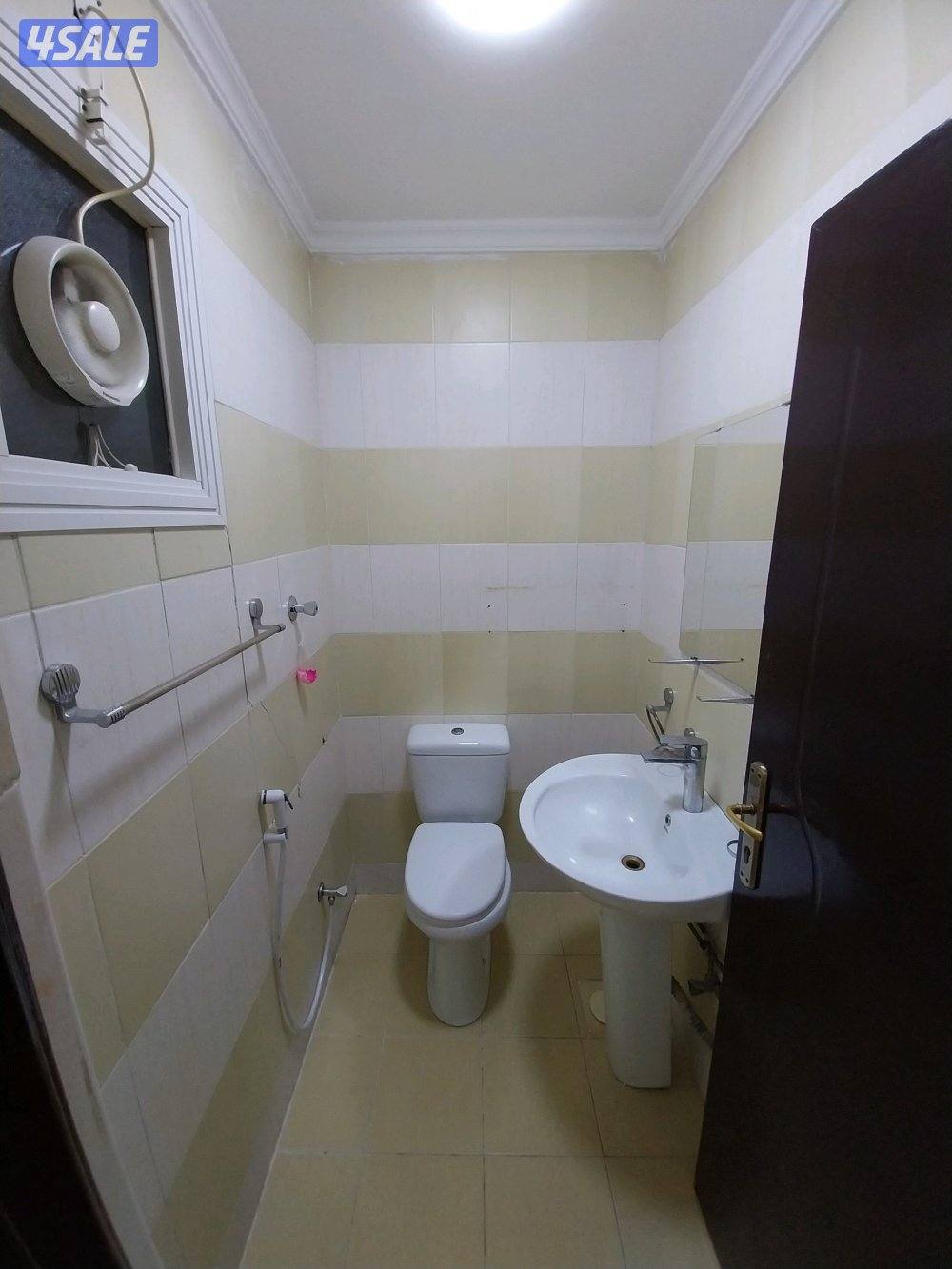 للايجار شقة بالجابرية شامله3