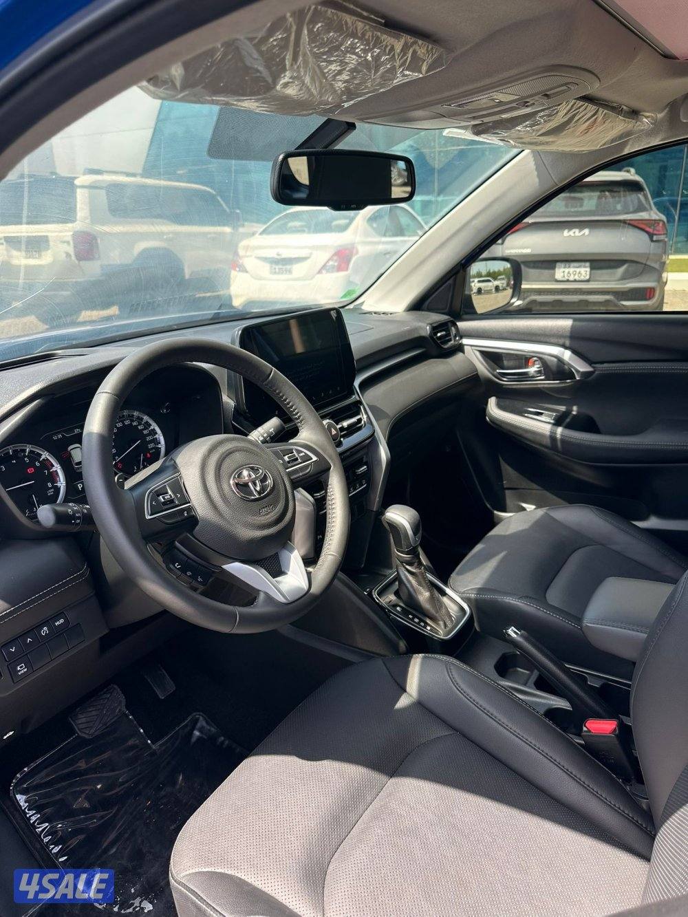 للبيع جيب تايوتا اوربان طراز 20258