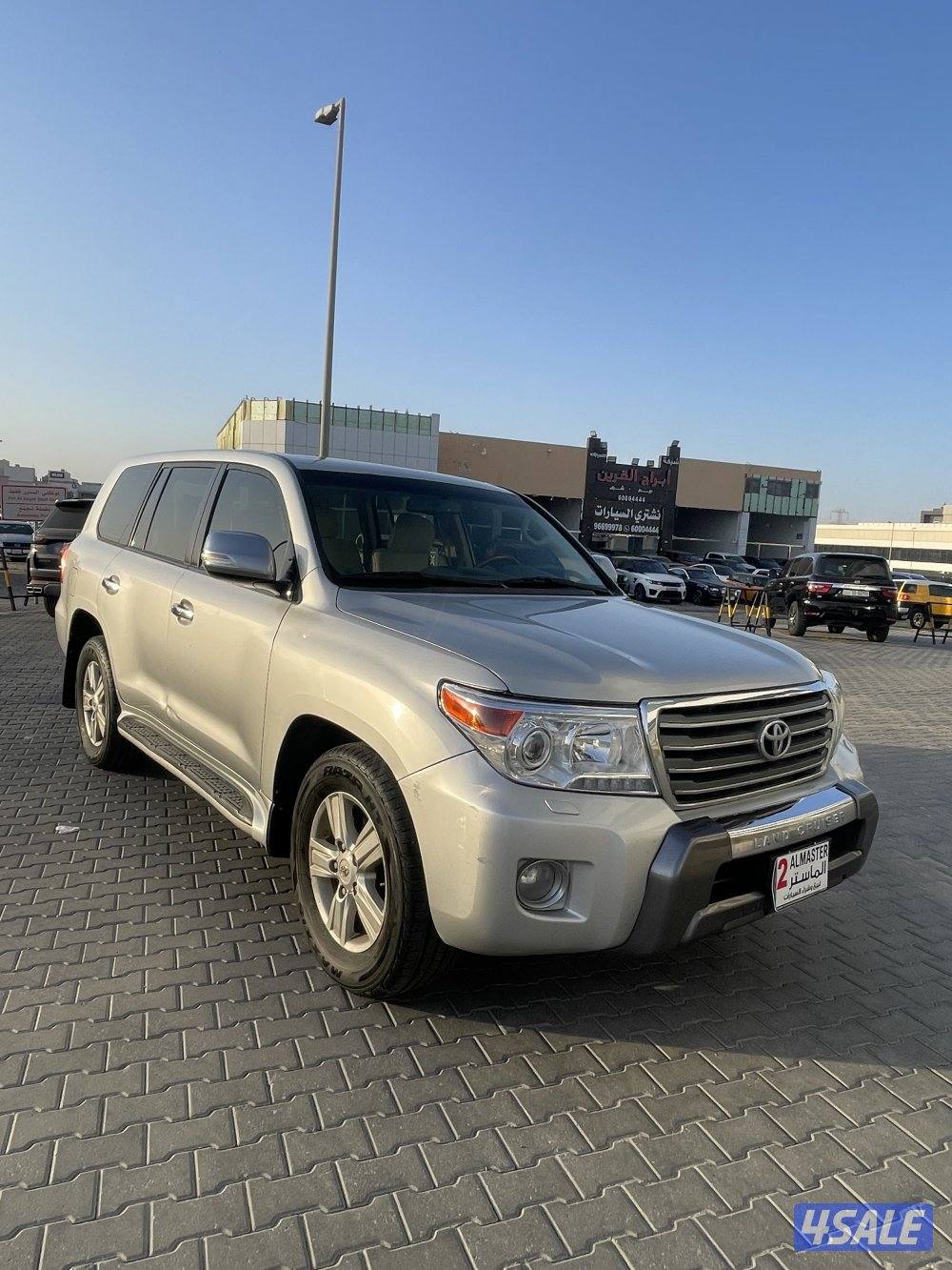 لاند كروزر 2012 GXR1