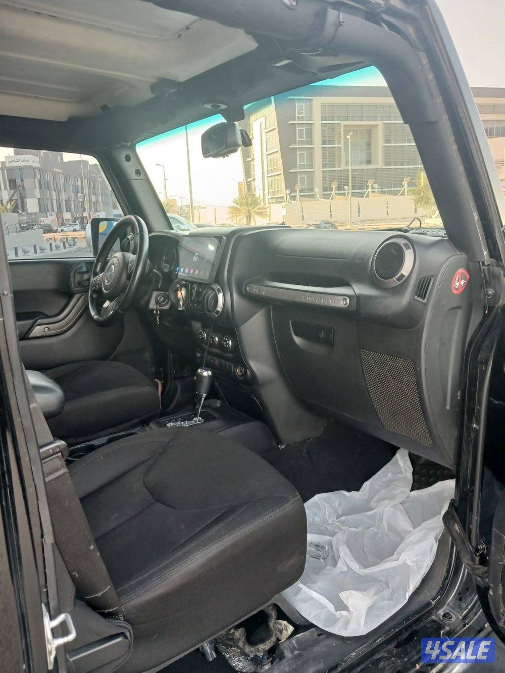 للبيع رانجلر سبورت موديل ٢٠١٦8