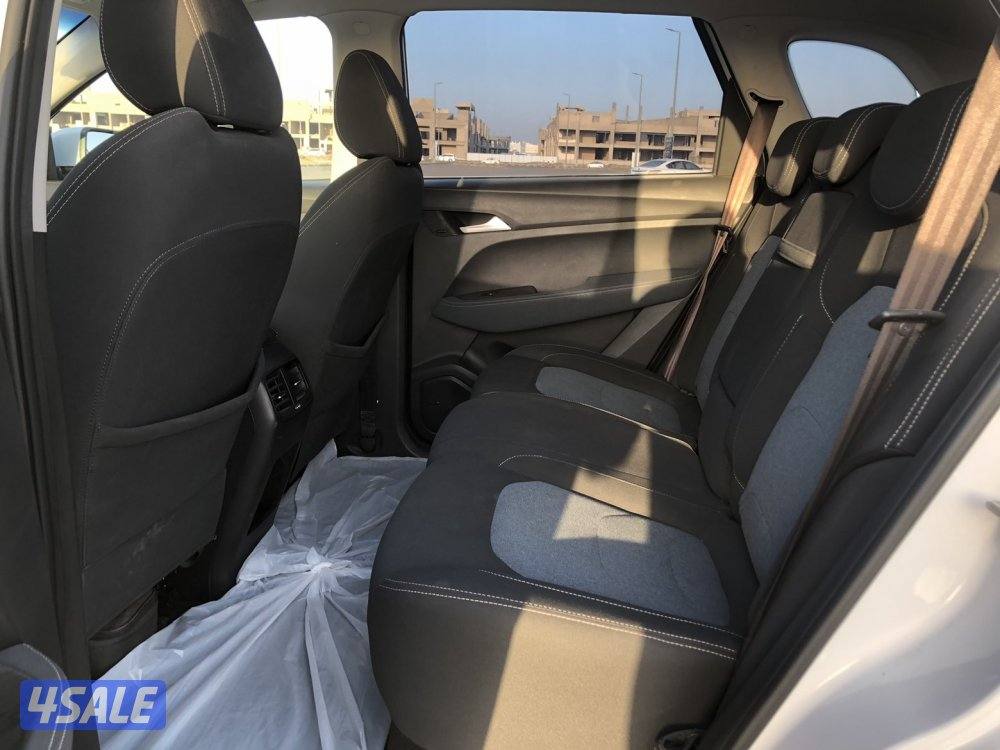 شفر كبتيفا 2022 ماشي 127 صبغ قطعتين والثالثه تجميلي شرط الفحص6