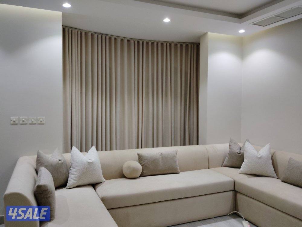 تفصيل وتنجد وتلبس الكنب  الستائر الويفي1