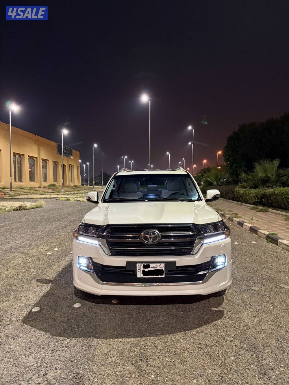 لاند كروز GX.R V8 تورنق ٢٠٢٠ الساير عداد ١٨١ ألف شرط الفحص صبغ قطعتين0