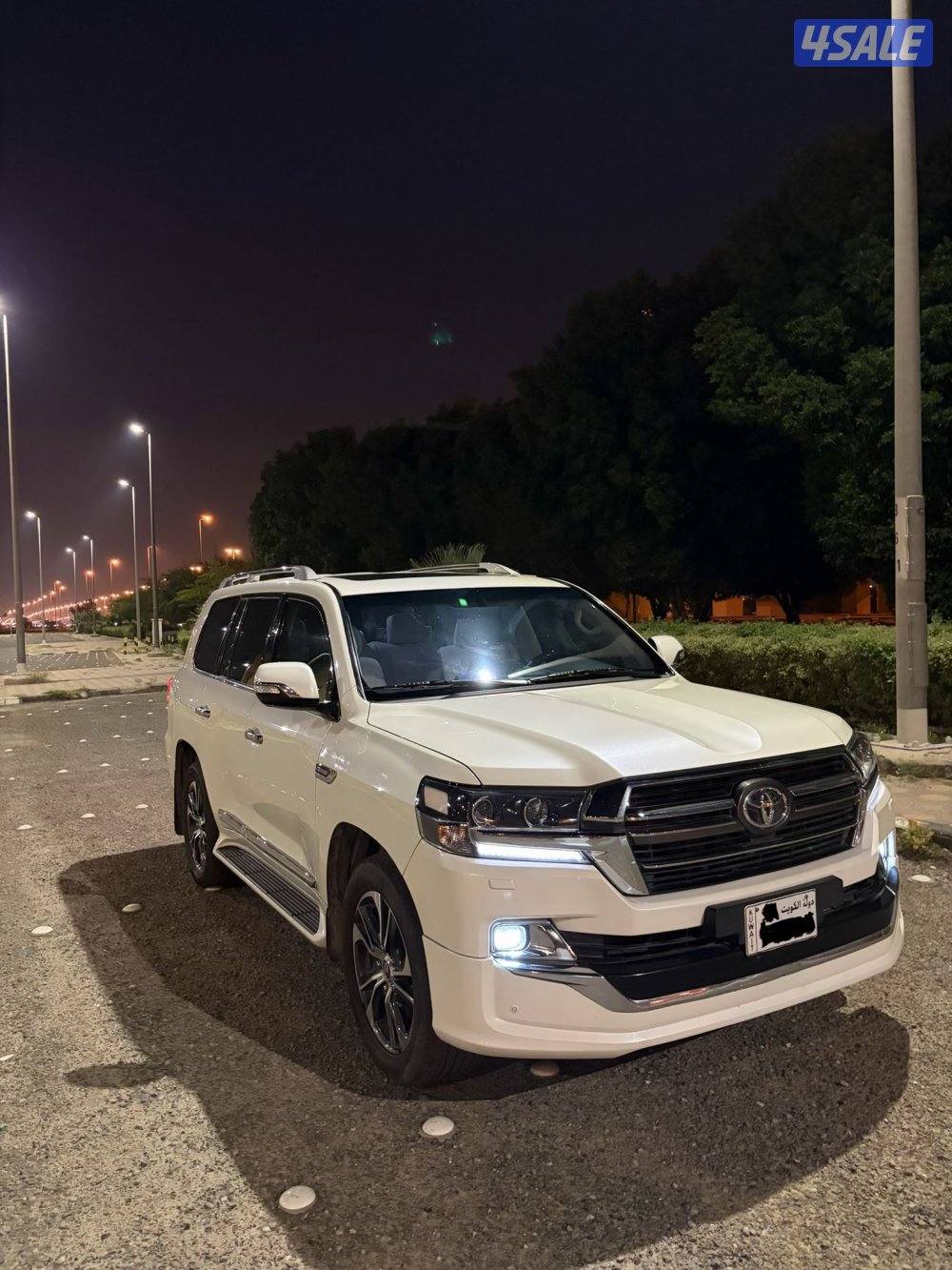 لاند كروز GX.R V8 تورنق ٢٠٢٠ الساير عداد ١٨١ ألف شرط الفحص صبغ قطعتين2